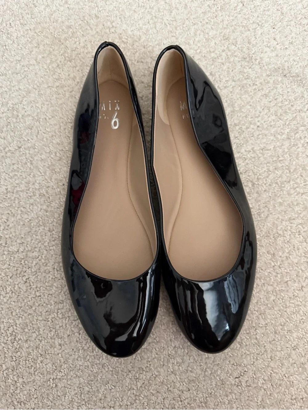 Mix No. 6 black flats, size women’s US 10